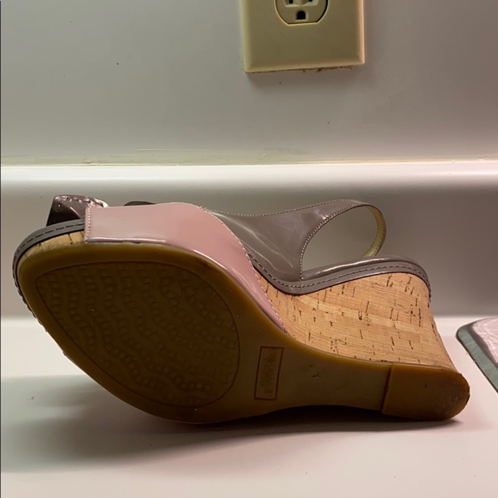 Platform sandals - Picture 2 of 3